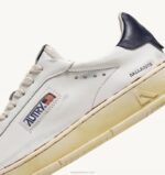 homens tênis baixo vintage dallas com acabamento colado em couro branco e azul Autry 86XF81 - Image 6